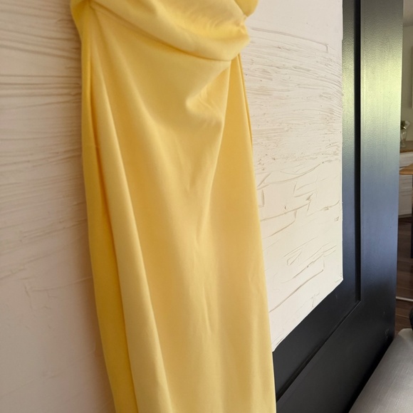 💛 NWT! Hello Molly | Size XS | As Sleek As Ever Strapless Maxi Dress | Yellow - Picture 8 of 9